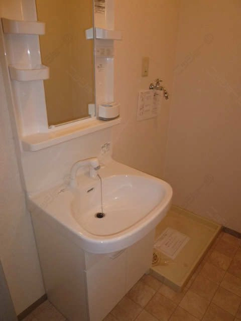 洗面　同型参考写真